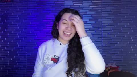 Snapshot of miia_zarate chatting on January 28, 9:19 pm Ma - online show from January 28, 9:19 pm