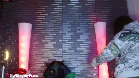 Snapshot of miia_zarate chatting on December 27, 9:22 pm Ma - online show from December 27, 9:22 pm