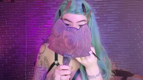 Snapshot of miia_zarate chatting on February 13, 9:28 pm Ma - online show from February 13, 9:28 pm
