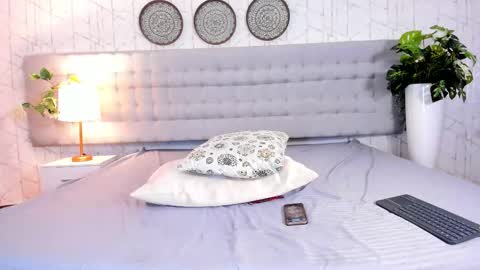 Mia Coopper online show from September 20, 10:19 pm