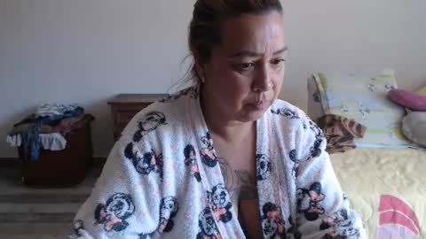 Snapshot of miilu74 chatting on January 18, 5:37 pm Miilu74 online show from January 18, 5:37 pm