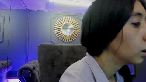Snapshot of miilu__1 chatting on February 6, 3:27 am miilu online show from February 6, 3:27 am