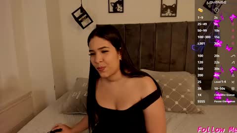 Snapshot of miiss_greyy chatting on January 27, 3:26 am miiss_greyy online show from January 27, 3:26 am