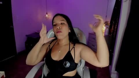 Snapshot of miiss_greyy chatting on September 27, 11:50 am miiss_greyy online show from September 27, 11:50 am