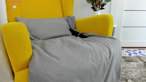 miissblonde online show from February 19, 3:39 am