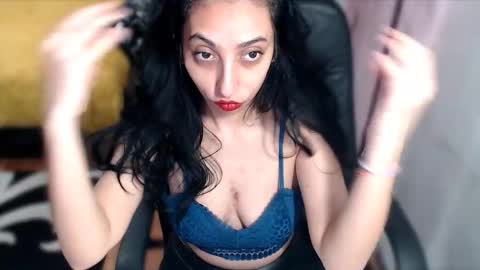 miisss_amber online show from March 2, 7:26 am