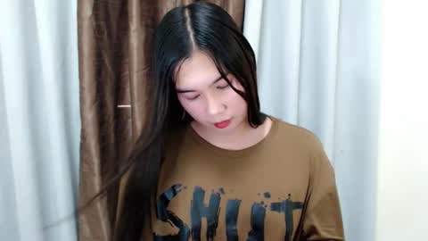 Snapshot of mikayla_slut chatting on November 1, 6:50 am Kyla online show from November 1, 6:50 am