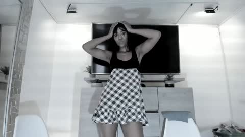 Mikeyla  online show from January 14, 9:09 pm