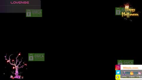 Mikeyla  online show from October 27, 9:42 pm