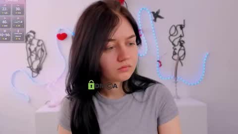 miki_ti online show from February 17, 7:07 am