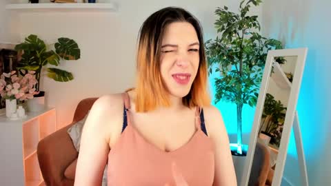 mikka_blush online show from December 19, 8:55 pm