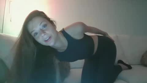 Snapshot of mikky50 chatting on January 20, 8:50 pm Maaike online show from January 20, 8:50 pm