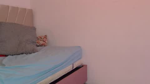 Mikoto Urb online show from October 20, 7:39 pm