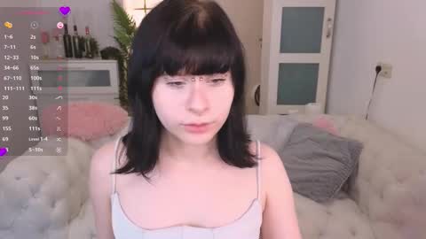 miku_allt online show from September 14, 1:20 pm