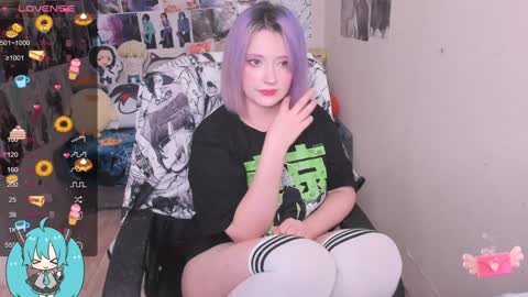 Miku online show from December 4, 4:49 pm