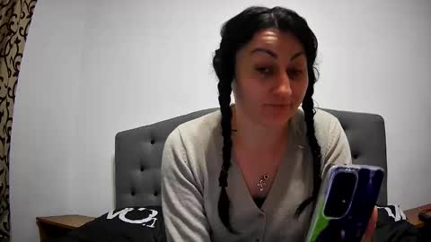 Mikyloveu online show from March 7, 4:22 pm