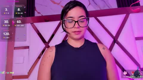 Snapshot of mila_clum chatting on October 22, 7:19 pm Camila online show from October 22, 7:19 pm