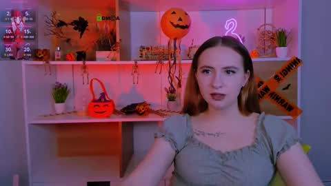 Snapshot of mila_glow chatting on October 30, 8:54 pm mila_glow online show from October 30, 8:54 pm