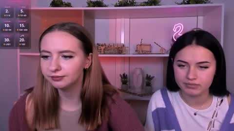 Snapshot of mila_glow chatting on October 22, 9:09 pm mila_glow online show from October 22, 9:09 pm