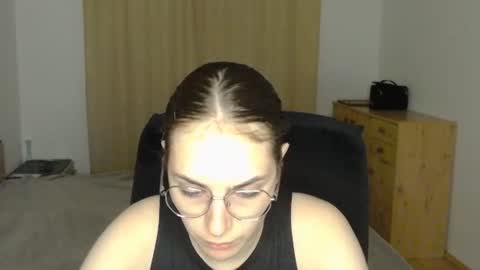 mila_keyy online show from August 2, 8:45 pm