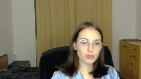 mila_keyy online show from July 14, 8:13 pm