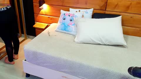 Snapshot of mila_kiitty chatting on February 14, 11:42 am Milena  online show from February 14, 11:42 am