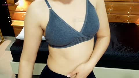 Snapshot of mila_kiitty chatting on March 1, 3:10 am Milena  online show from March 1, 3:10 am