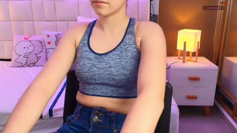 Snapshot of mila_kiitty chatting on January 29, 11:20 am Milena  online show from January 29, 11:20 am