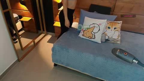 Snapshot of mila_kiitty chatting on September 23, 11:08 am Milena  online show from September 23, 11:08 am