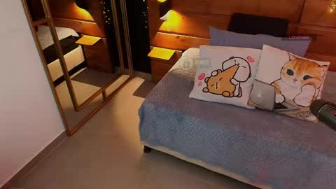 Snapshot of mila_kiitty chatting on September 24, 11:09 am Milena  online show from September 24, 11:09 am