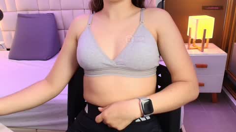 Snapshot of mila_kiitty chatting on January 30, 11:22 am Milena  online show from January 30, 11:22 am