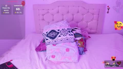 laura online show from December 19, 6:05 am