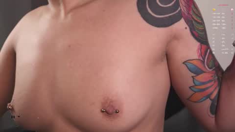 Snapshot of mila_snoow chatting on October 13, 11:57 am M I L A online show from October 13, 11:57 am