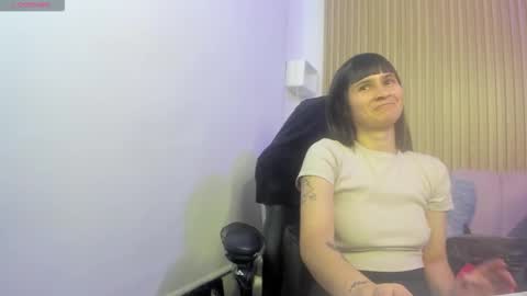 Mila  online show from October 4, 3:01 am