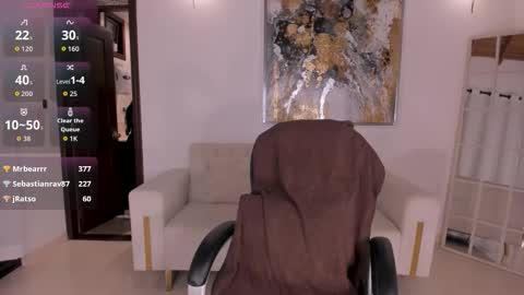 Snapshot of milacoleman chatting on October 6, 4:29 am Mila online show from October 6, 4:29 am