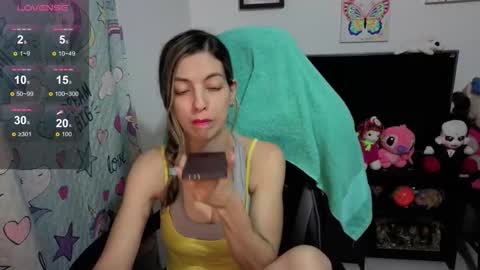 milacoxx8819 online show from September 26, 1:36 am