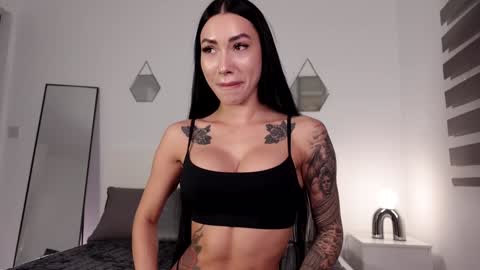 Mila       online show from March 21, 9:31 pm