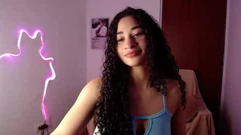 Snapshot of milah_hearrty chatting on October 8, 10:14 pm Milah online show from October 8, 10:14 pm