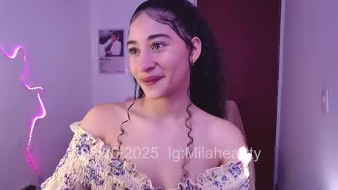 Snapshot of milah_hearrty chatting on October 7, 7:29 pm Milah online show from October 7, 7:29 pm