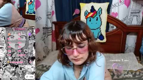 Snapshot of milalunala chatting on October 23, 2:17 am Mila-Lunala online show from October 23, 2:17 am