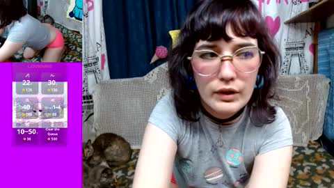 Snapshot of milalunala chatting on September 15, 1:03 am Mila-Lunala online show from September 15, 1:03 am