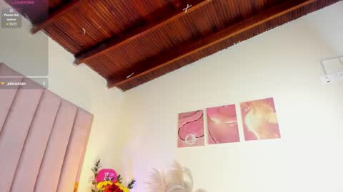 Snapshot of milan_ebony chatting on October 28, 12:55 pm Milan online show from October 28, 12:55 pm