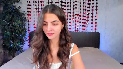 Milana online show from February 4, 8:13 am