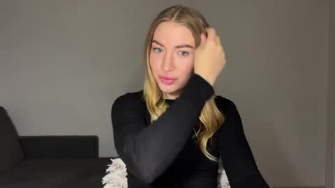 Milana online show from February 3, 12:25 pm