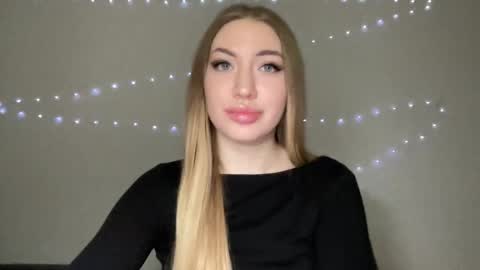 Milana online show from December 7, 6:04 pm