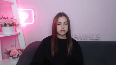 milanaangelas online show from March 4, 5:53 am