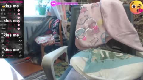 Luna-- link in bio online show from April 16, 3:01 pm