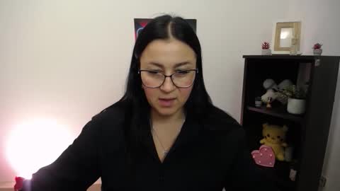 milania_milaa online show from October 1, 9:36 am