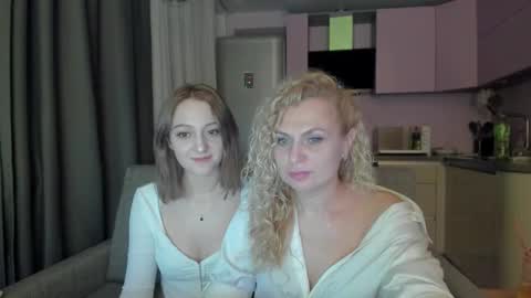 milanna_x online show from October 25, 9:43 pm