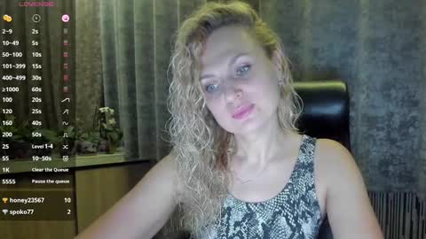 milanna_x online show from October 1, 7:41 pm